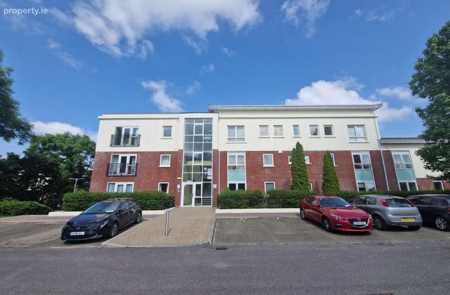 Granary Hall, Mount Oval Village, Rochestown, Co. Cork - Click to view photos