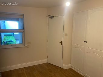 Wellington Square, Kilkenny, Kilkenny, Co. Kilkenny - Image 2