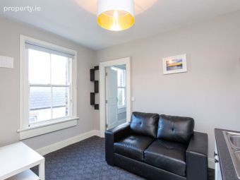 Flat 8, 3 Howth Road, Fairview, Dublin 3 - Image 2