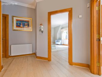 16 Westminster Hall, Westminster Road, Dublin 18, Dublin 18 - Image 4