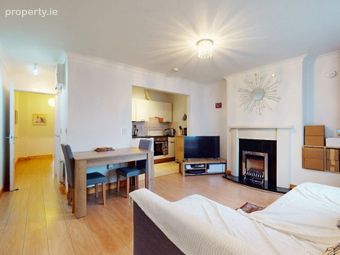 116 Holywell Park, Swords, Co. Dublin - Image 4