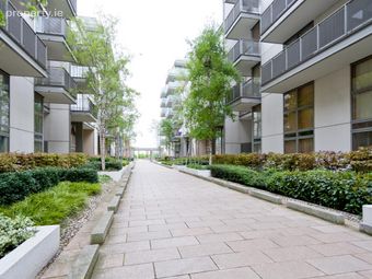 96 Kirkpatrick House, Spencer Dock, Ifsc, Dublin 1, IFSC, Dublin 1 - Image 4