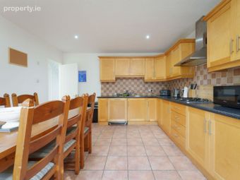 4 Grange Manor Road, Rathfarnham, Dublin 16 - Image 5