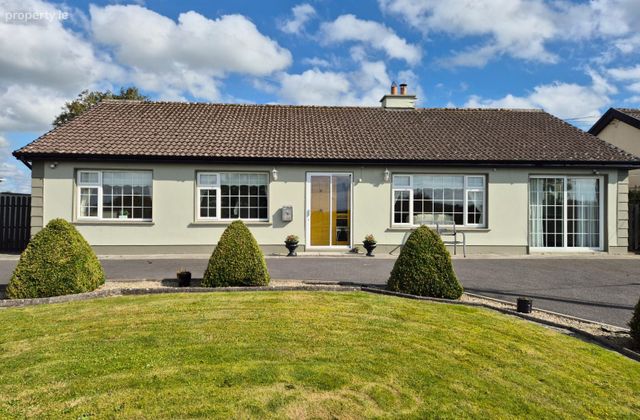 The Weirs, Tuam, Co. Galway - Click to view photos