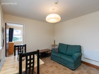 Apartment 6, 39 Synge Street, Portobello, Dublin 8 - Image 3