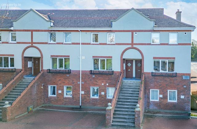 36 Forster Place, Forster Court, Galway, Bohermore, Co. Galway - Click to view photos