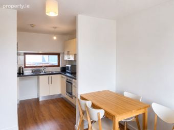 Apartment 84, Block G, Mellowes Quay, Christchurch, Dublin 8 - Image 3