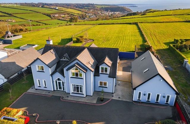 Viking Lodge With Sea Views, Ballyhack, Annex &amp; Apt, Ballyhack, Co. Wexford - Click to view photos