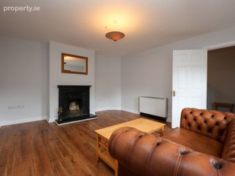 7 Water Street, Castlepollard, Co. Westmeath - Image 2