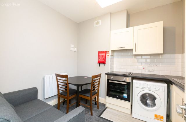 Flat 7, 21 Charles Street Great, North Circular Road, Dublin 1 - Click to view photos