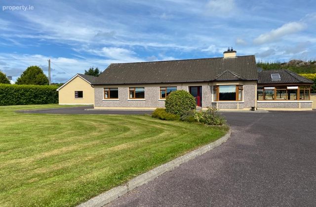 Renaniree,macroom,co. Cork, Reananeree, Co. Cork - Click to view photos