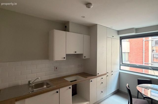 Bailey's Court, Summerhill, North Circular Road, Dublin 1 - Click to view photos