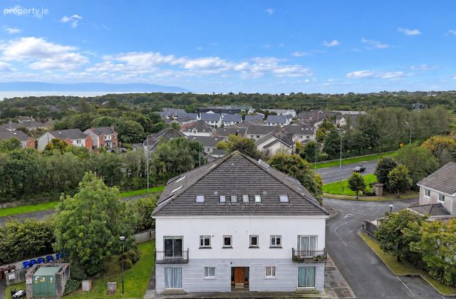 6 Lui Na Greine, Western Distributor Road, Knocknacarra, Galway, Knocknacarra, Co. Galway - Click to view photos