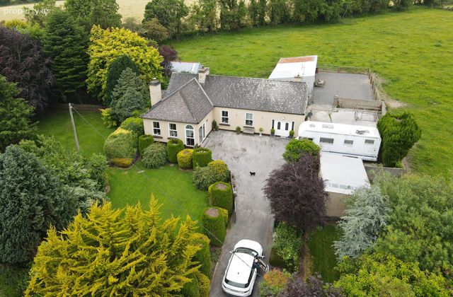 Cloonrane, Ballindine, Co. Mayo - Click to view photos