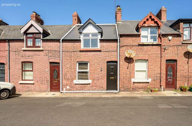 30 Maiville Terrace, Evergreen Road, Turners Cross, Co. Cork - Click to view photos