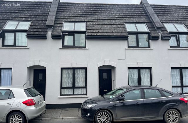 11 The Gasworks, Stradavoher, Thurles, Co. Tipperary - Click to view photos