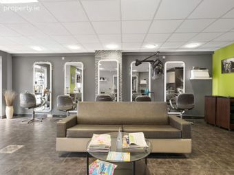 40 Loftus Square, Rathfarnham Gate, Dublin 14 - Image 3