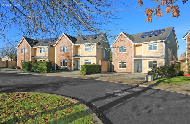 12 Evanwood, Golf Links Road, Kilbane, Co. Limerick - Click to view photos