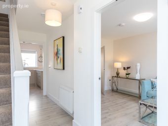 9 The Crescent, Green Hill, Clonhaston, Enniscorthy, Co. Wexford, Enniscorthy, Co. Wexford - Image 5