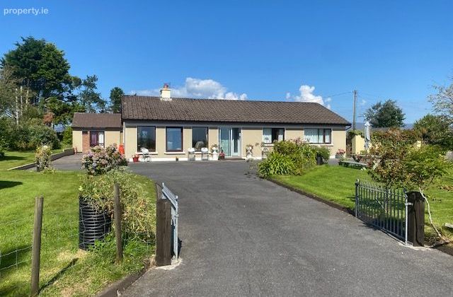 Laharn, Killorglin, Killorglin, Co. Kerry - Click to view photos