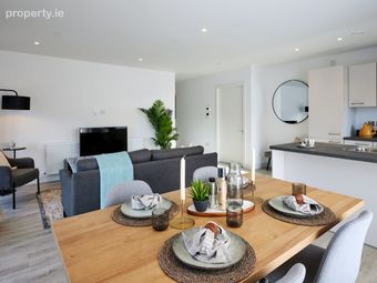 Apartment 6, Block 6, The Green, Barnoaks, Citywest, Co. Dublin - Image 5