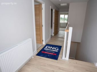 3 Bed Semi Detached Split Level, Mount Avenue, Dundalk, Co. Louth - Image 2