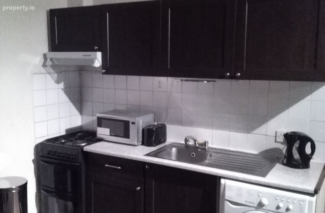 Nottingham St, North Strand, Dublin 3 - Click to view photos