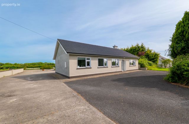 Noard, Twomileborris, Co. Tipperary - Click to view photos