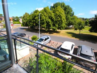 17 Stocking Wood Hall, Stocking Avenue, Knocklyon, Dublin 16 - Image 4