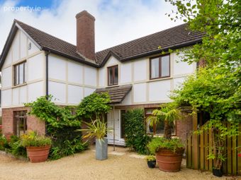 Holly Lodge, 1 Cenacle Grove, Killiney, Co Dublin, Killiney, Co. Dublin