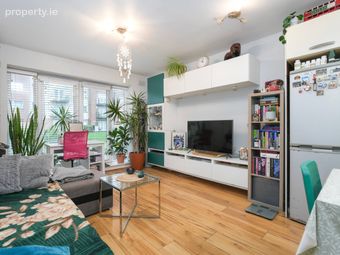 84 Mayeston Square, Finglas, Dublin 11, Finglas, Dublin 11 - Image 3