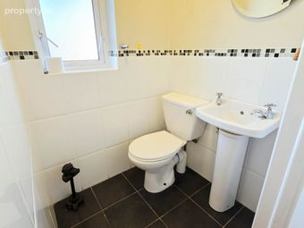 38 College Park Lane, Enniskillen, Co. Fermanagh, Enniskillen, Co. Fermanagh - Image 5