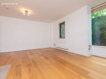 6 Aubreyville, Dublin Road, Shankill, Dublin 18 - Image 3