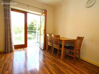 17 Stocking Wood Hall, Stocking Avenue, Knocklyon, Dublin 16 - Image 3