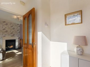 18 Cherrywood Avenue, Dublin 22, Clondalkin, Dublin 22 - Image 3