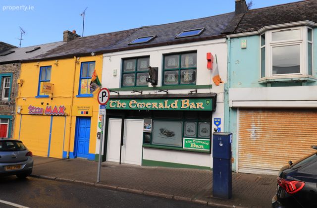 The Emerald Bar, Main Street, Bundoran, Co. Donegal - Click to view photos