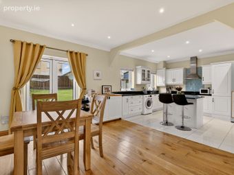 14 Cedarwood Drive, Kilmoney, Carrigaline, Co. Cork - Image 4
