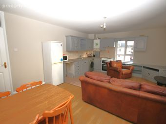 Apartment 8, Railway Court, Letterkenny, Co. Donegal - Image 3