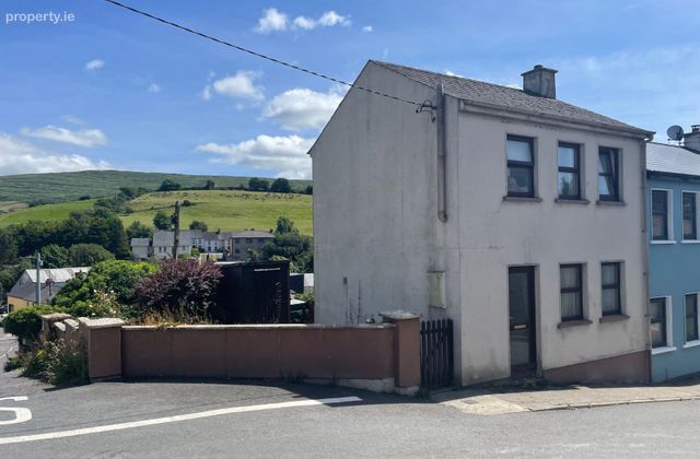1 Old Barrack Road, Bantry, Bantry, Co. Cork - Click to view photos