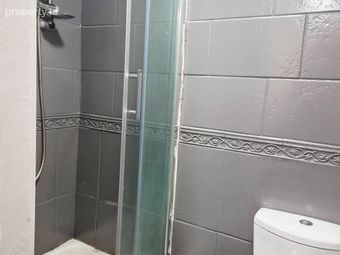 Basement Flat, 2 Inverness Road, Dublin 3, Marino, Dublin 3 - Image 5