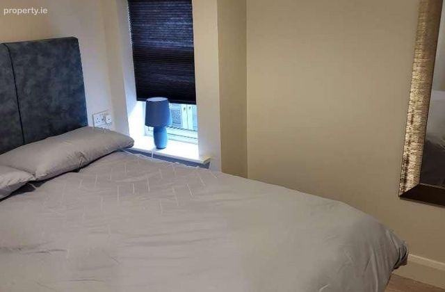 Pound Street, Leixlip, Co. Kildare - Click to view photos