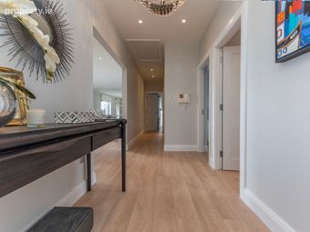 14 Dun Na Carraige, Blackrock, Salthill, Galway, Salthill, Co. Galway - Image 5