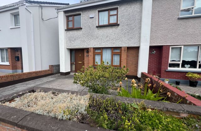 54 Roslevin Lawn, Athlone, Athlone, Co. Westmeath - Click to view photos