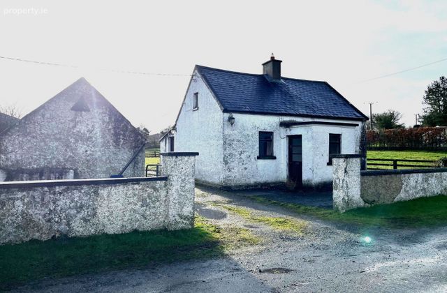 Wilton, Ballymackey, Ballymackey, Co. Tipperary - Click to view photos