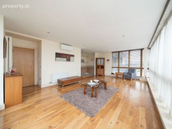 451 Kilmainham Square, Kilmainham, Dublin 8 - Image 4