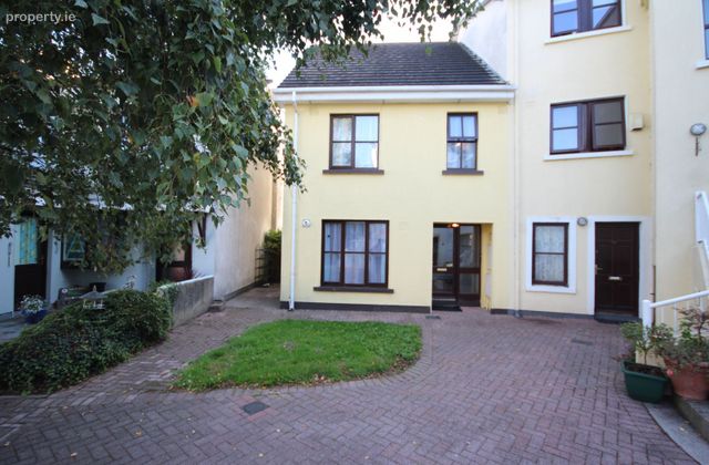 17 Adelphi Quay, Waterford, Waterford City Centre, Co. Waterford - Click to view photos