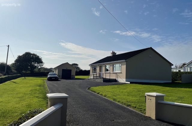 Dirtane, Ballyheigue, Co. Kerry - Click to view photos