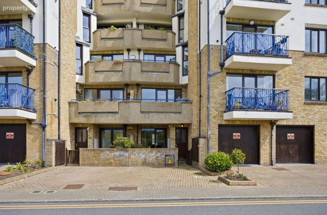 288 Block 17a, Marina Village, Malahide, Co. Dublin - Click to view photos