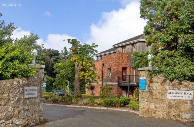 Apartment 11, Block A, Altamont Hall, Dundrum, Dublin 14 - Click to view photos