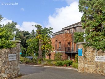 Apartment 11, Block A, Altamont Hall, Dundrum, Dublin 14